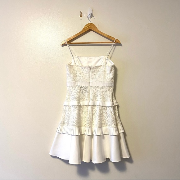 Ever New Angel Strappy Spliced Lace Dress - Picture 9 of 14